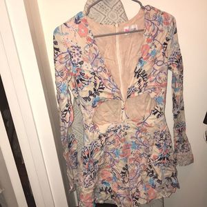 Deep v cutout romper playsuit. Size small